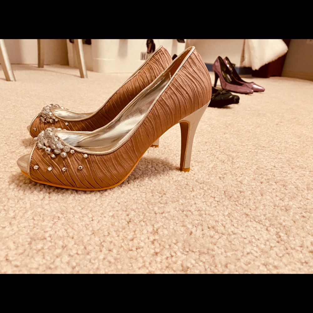 High heals. Size 6